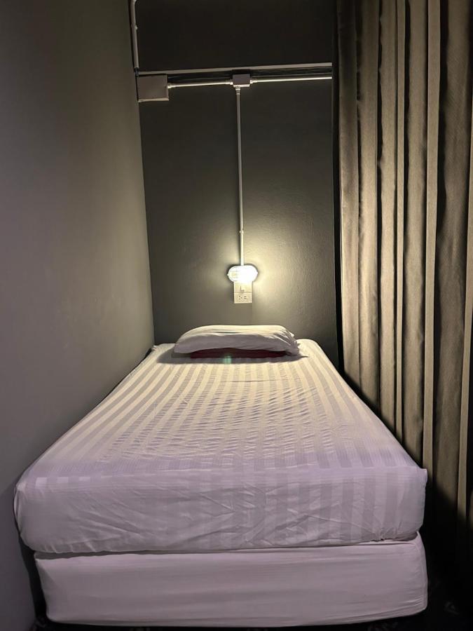 Monkey Toe Guesthouse Chiang Mai Eksteriør billede