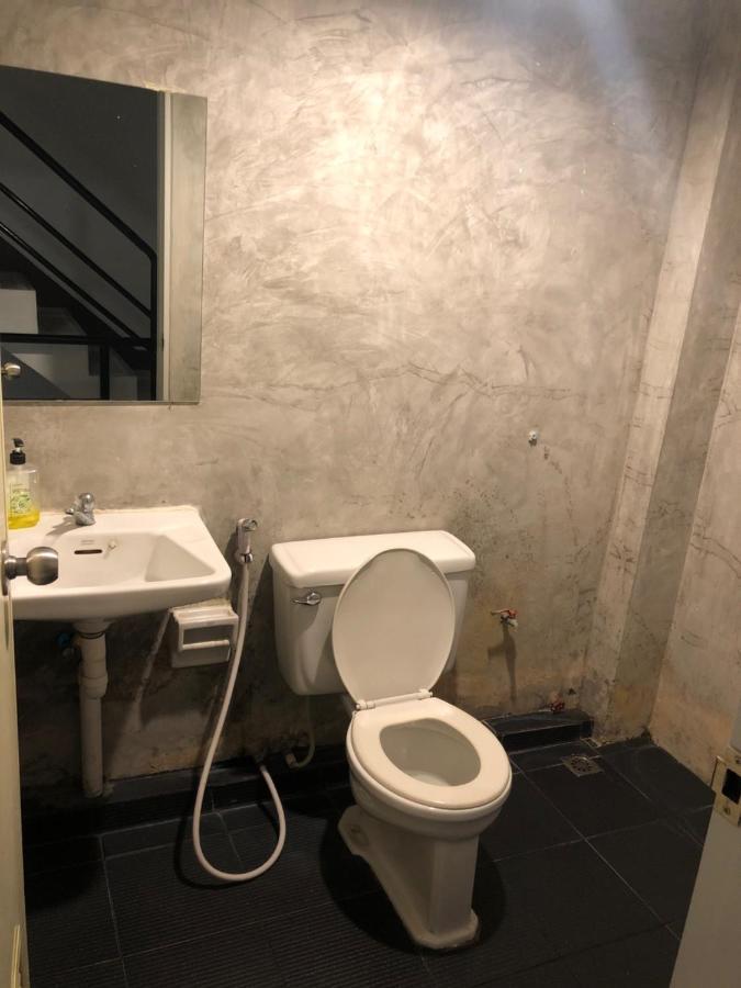 Monkey Toe Guesthouse Chiang Mai Eksteriør billede